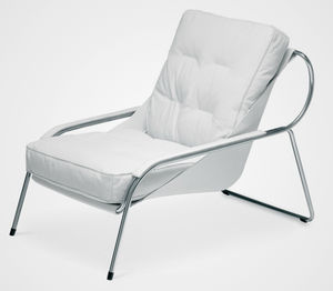sillón moderno / de cuero / de acero inoxidable / con reposapiés