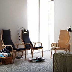 sillón de diseño escandinavo / de haya / de roble / de tejido