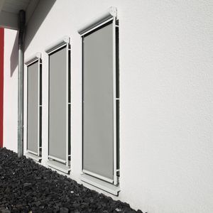 estores enrollables / de tejido / de exterior / para el sector servicios