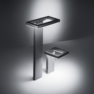 bolardo de iluminación de jardín / moderno / de aluminio / LED