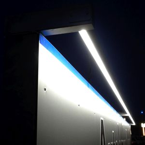 luminaria LED / lineal / de exterior / de vidrio borosilicato