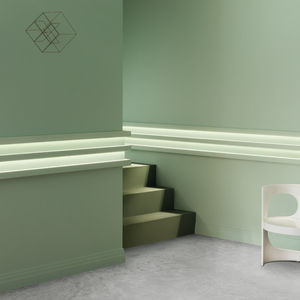 moldura de poliuretano / cuadrada / interior