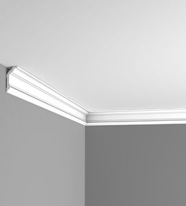 cornisa de poliuretano / prefabricada / interior