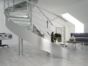 escalera helicoidal / estructura de acero inoxidable / con peldaños de vidrio / sin contrahuellas