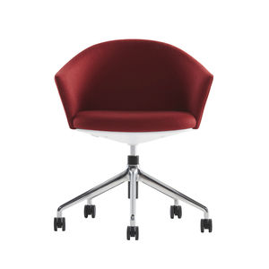silla de oficina moderna / con ruedas / con patas en forma de estrella / tapizada