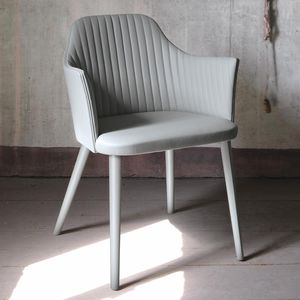 sillón Bridge / moderno / de madera / de cuero
