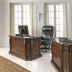 mesa de ordenador clásica / de madera / rectangular
