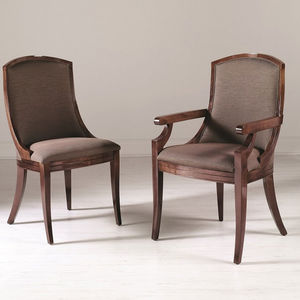 silla de estilo / tapizada / con reposabrazos / de tejido