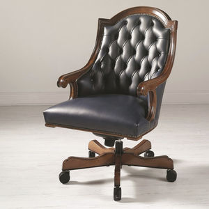 sillón de director de estilo / de cuero / de madera / con ruedas