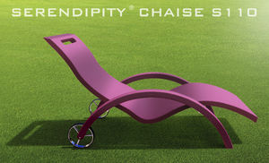 chaise longue moderna / de polietileno / de interior / para jardín