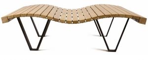 banco público / de diseño original / de madera / de acero galvanizado