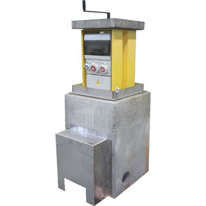 bolardo de suministro eléctrico / de acero / abatible