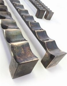 tirador para mueble de aluminio / de latón