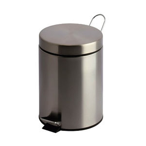 cubo de basura higiénico / de acero inoxidable / de plástico / con pedal
