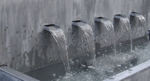 fuente de jardín / de zinc
