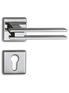 manilla de puerta / de metal / moderna / cromada