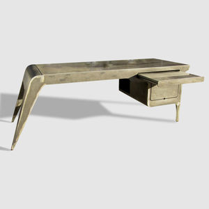 escritorio de metal patinado / de granito / de diseño original / para el sector servicios