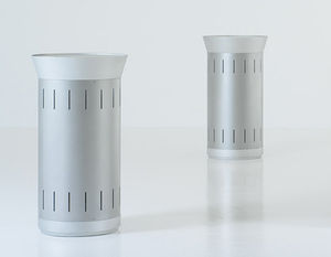 cubo de basura público / de acero inoxidable / con cenicero integrado / moderno