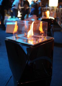 chimenea de bioetanol / moderna / hogar abierto / central