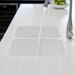 encimera de mineral compuesto / de mármol / para cocina / blanca