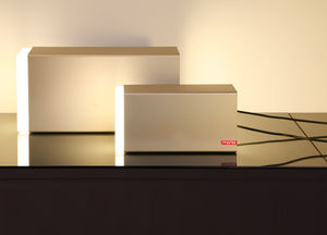 lámpara de mesa / moderna / de aluminio / de plástico
