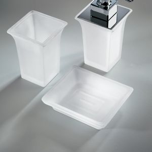 dispensador de jabón para el sector servicios / de libre instalación / de vidrio / manual