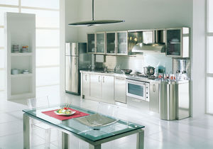 cocina moderna / de vidrio / de acero inoxidable / con asideros