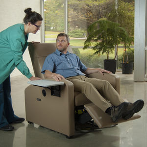 sillón de hospital / moderno / de poliuretano / con ruedas