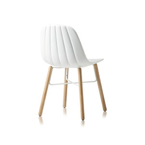 silla moderna / de madera / de poliuretano / profesional