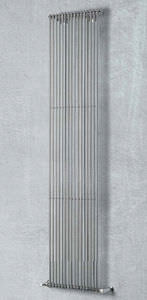 radiador de agua caliente / de metal / cromado / moderno