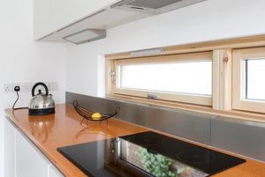 encimera de material compuesto / de vidrio / para cocina / reciclada