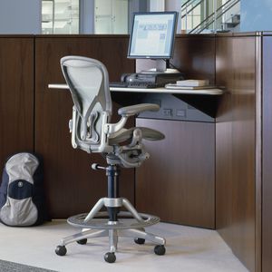 taburete de trabajo de tejido / con ruedas / tapizado / giratorio