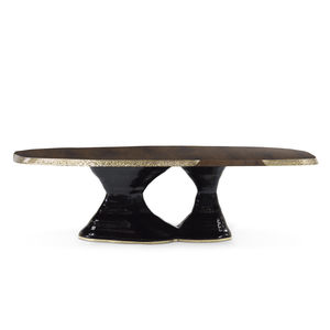 mesa de comedor moderna / de nogal / de madera lacada / de chapa de madera