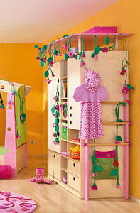 armario moderno / de madera / con puertas batientes / para niños