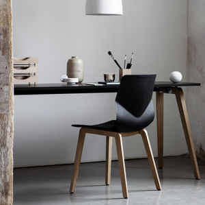 silla de visita moderna / con reposabrazos / tapizada / apilable