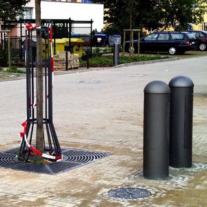 bolardo de suministro eléctrico / de acero galvanizado / de aluminio / fijo