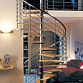 escalera de caracol / estructura de acero inoxidable / peldaño de madera - EXCELLENCE : K8 S2000