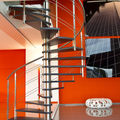 escalera de caracol / estructura de acero inoxidable / peldaño de madera - EXCELLENCE : K8 JAZZ