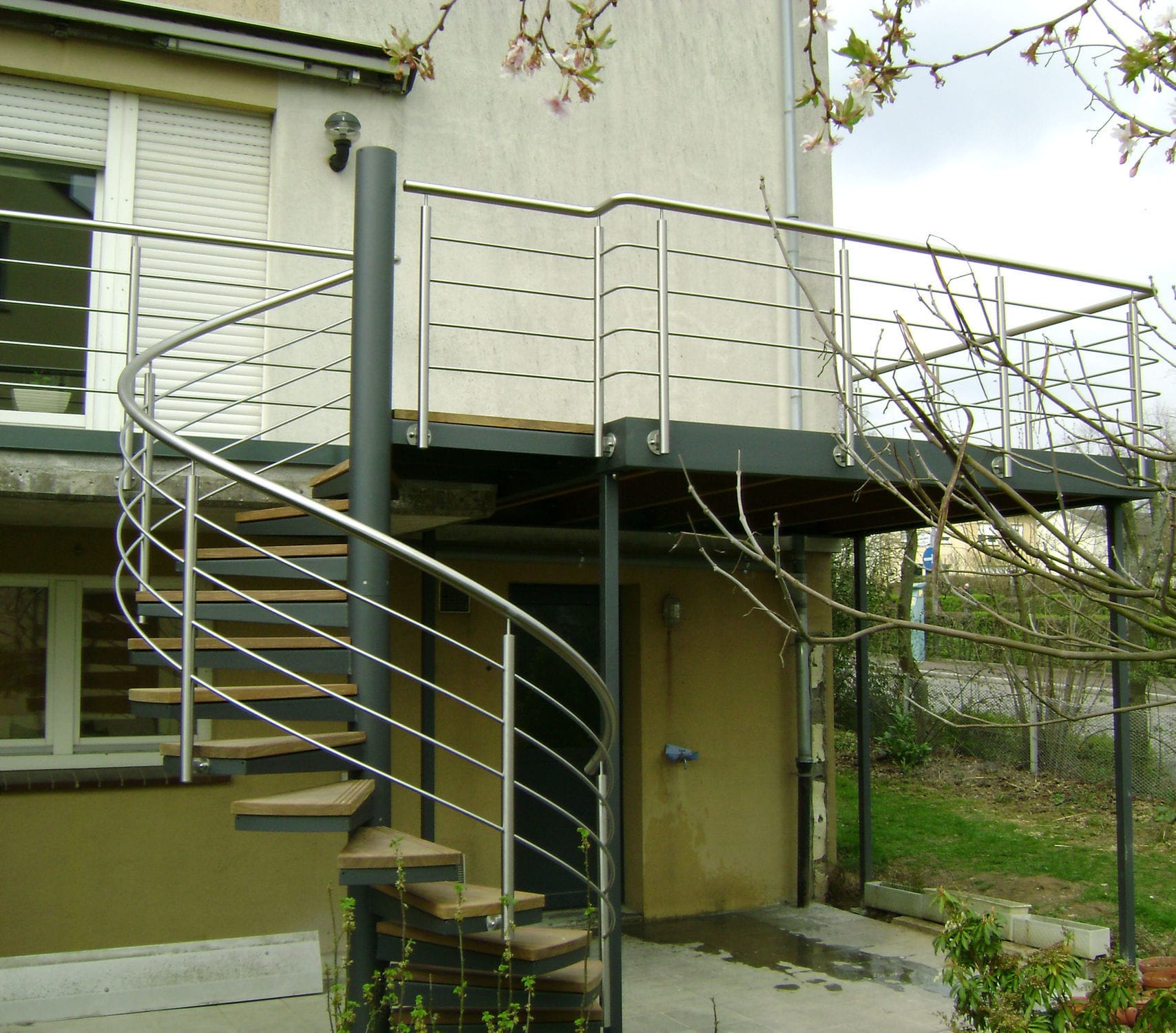 Balcón con barrotes La Maestria de madera / de acero / de acero galvanizado