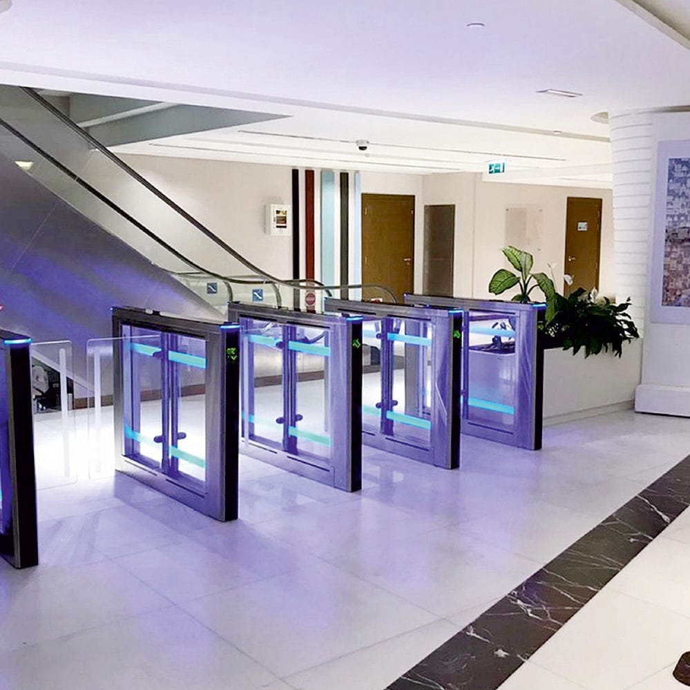 Pasillo motorizado para control de acceso - SWEEPER-S - TiSO - acero