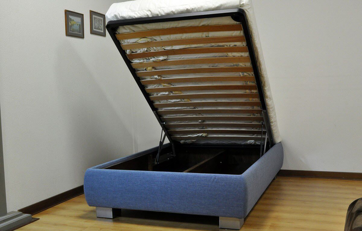Cama queen size - VAMA Divani - contemporánea / tapizada / con base de