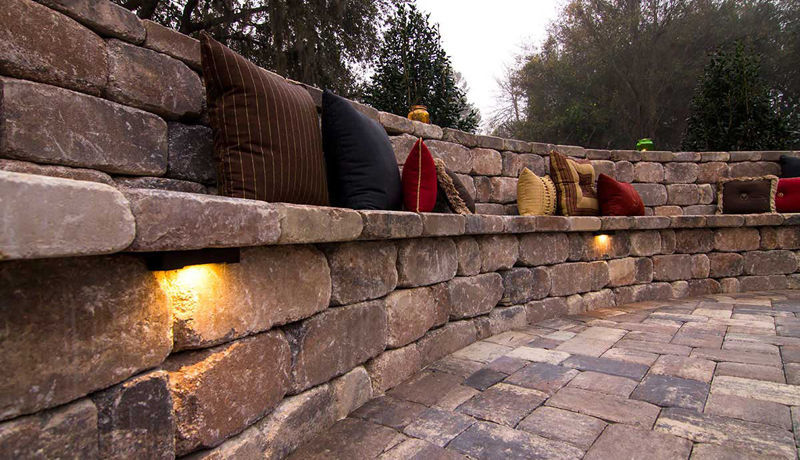 Bloque de hormigón macizo / para muro de contención / aspecto piedra