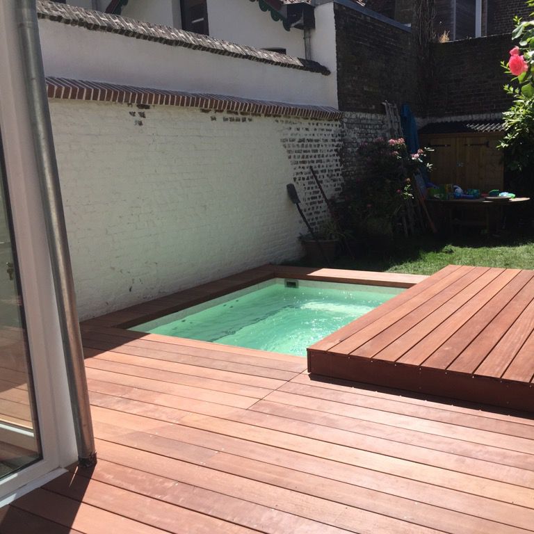 Spa empotrable - TILESTONE 2.5m x 2m - Tilestone Pools one piece tiled