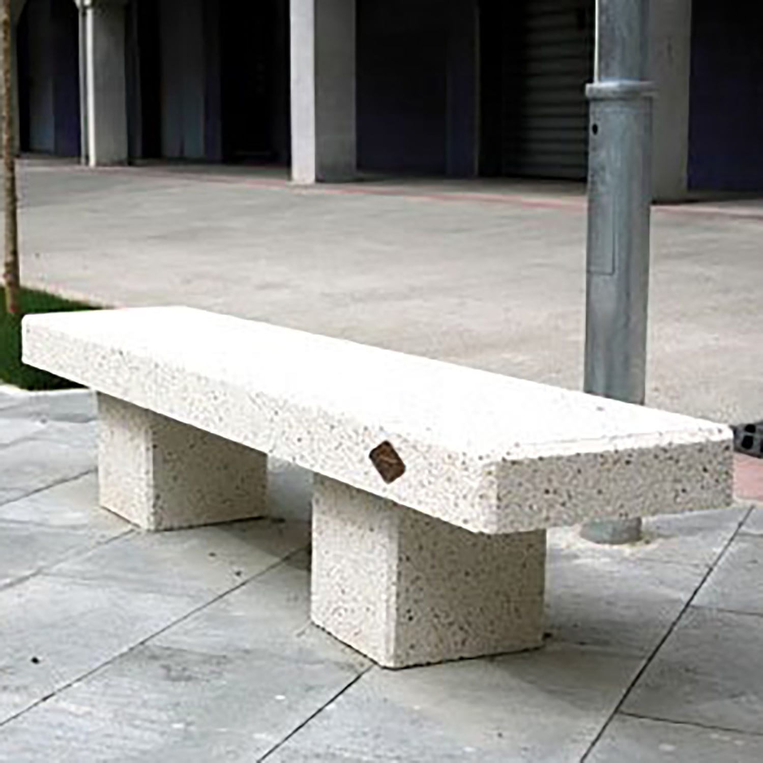 Banco público contemporáneo - TOLEDO - Woodscape. - de hormigón / de