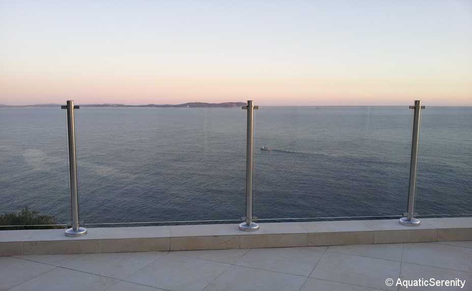 Barandilla de vidrio / con paneles / de exterior / para