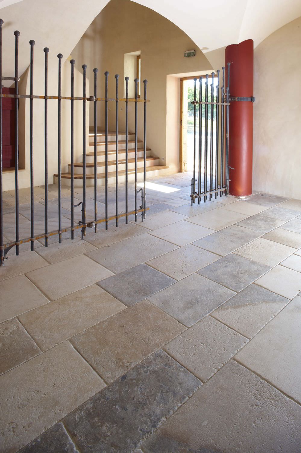 Baldosa de interior - AUBEROCHE "VIEUX QUERCY" - OCCITANIE PIERRES