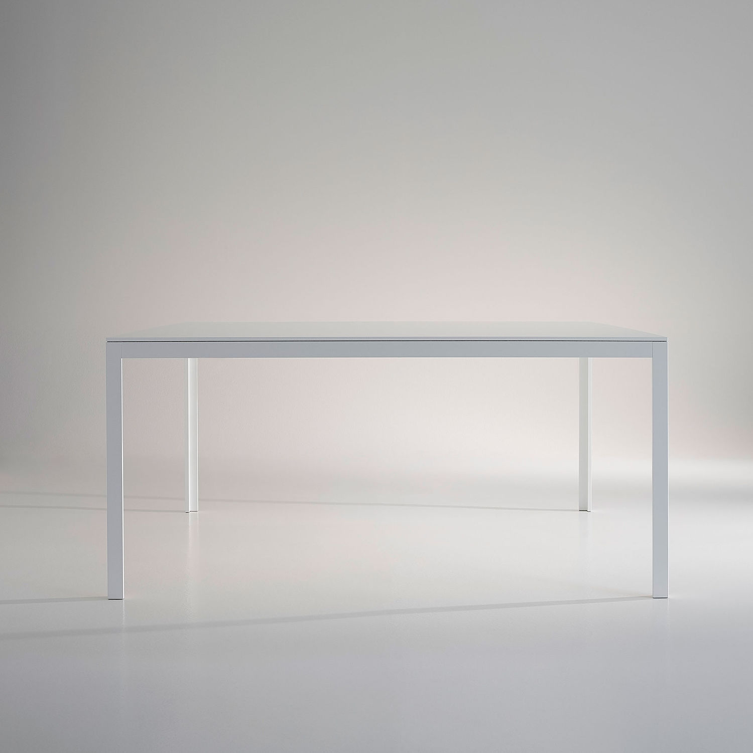 Mesa contemporánea - FRACTAL - Porro - de madera / de mármol / de Corian®