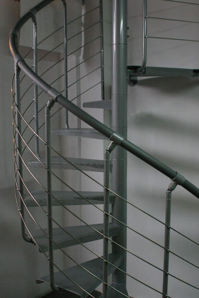 Escalera de caracol - PERFO - Atrium - estructura de acero inoxidable