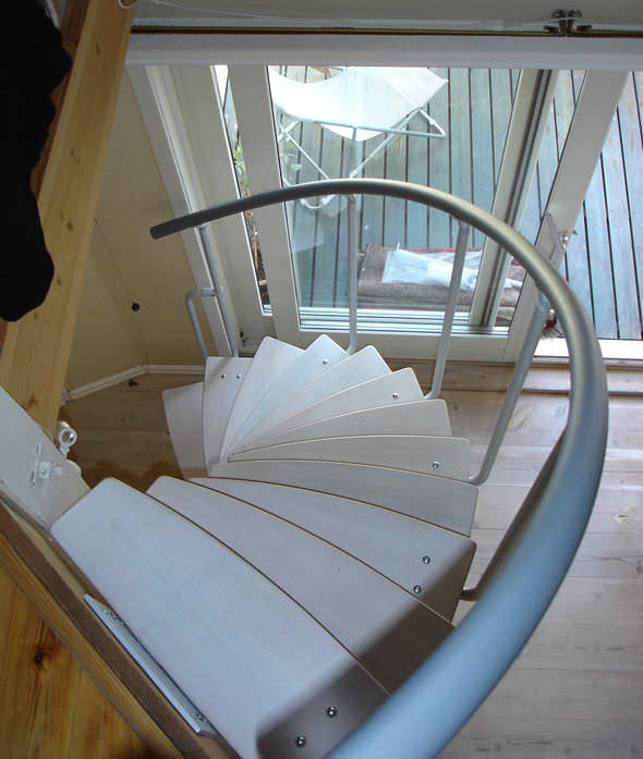 Escalera recta - MINI PLUS - Atrium - estructura de metal / con