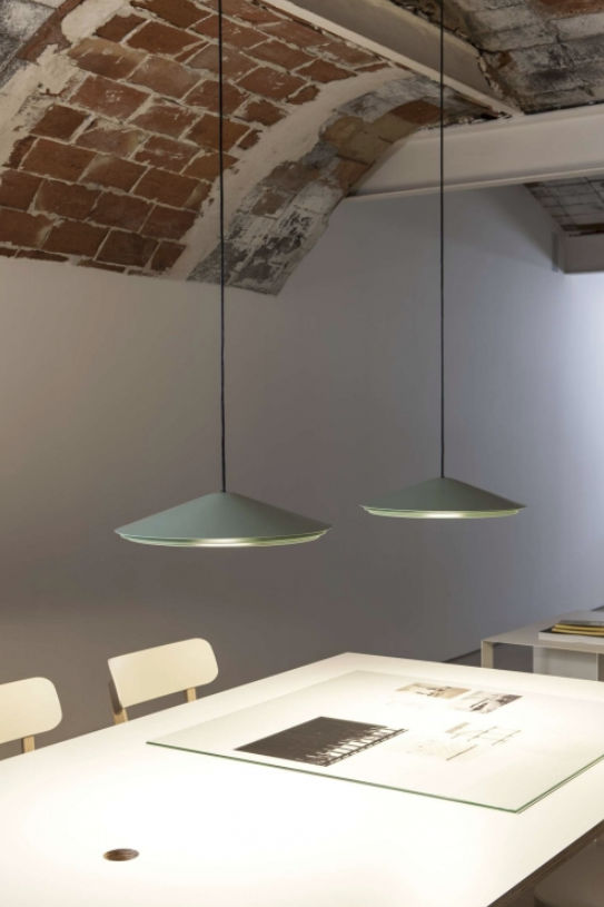 suspendida moderna Lámpara lacado de metal LED Yg7f6yb